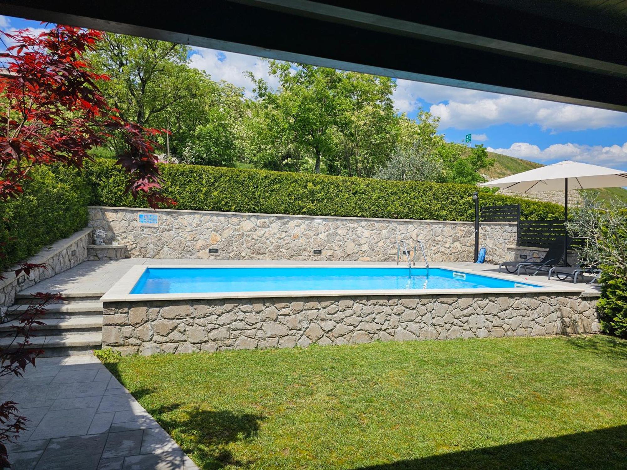Villa Kos Lupoglav  Екстер'єр фото