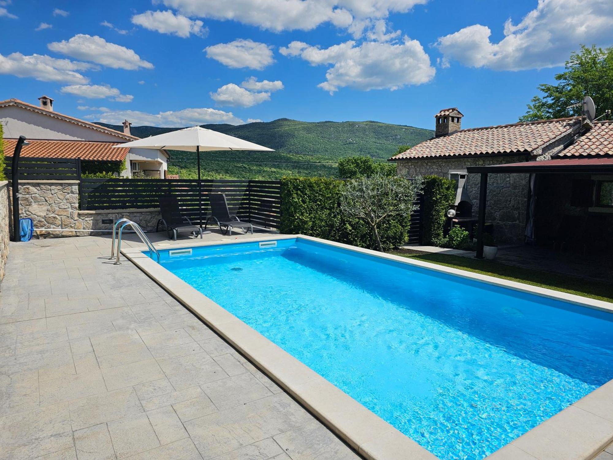 Villa Kos Lupoglav  Екстер'єр фото