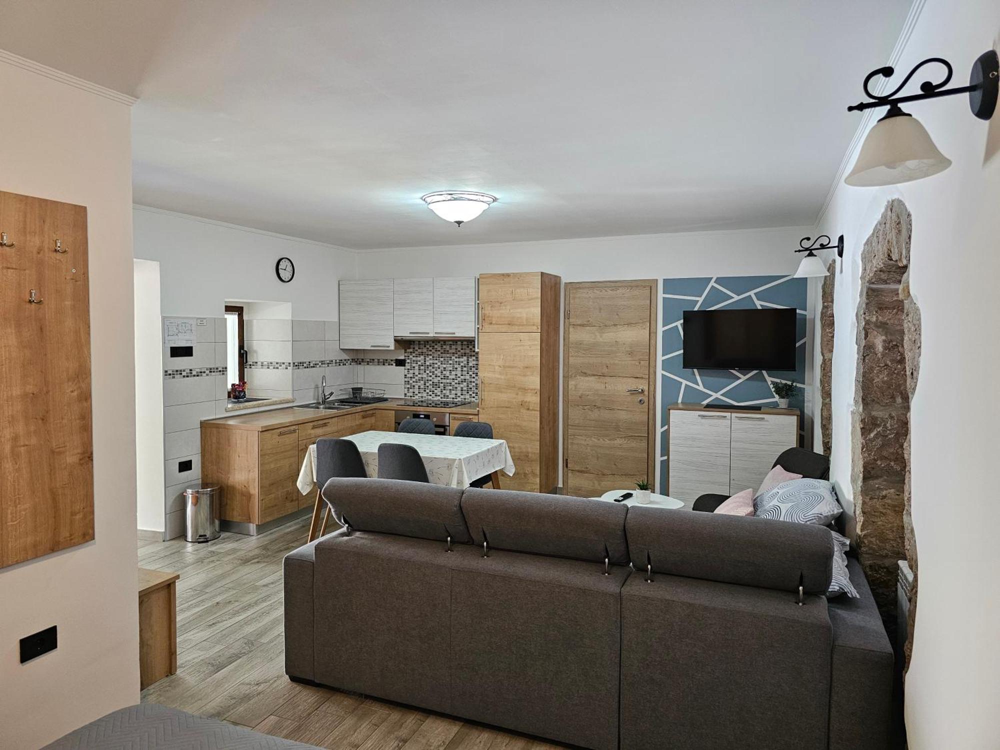 Villa Kos Lupoglav  Екстер'єр фото